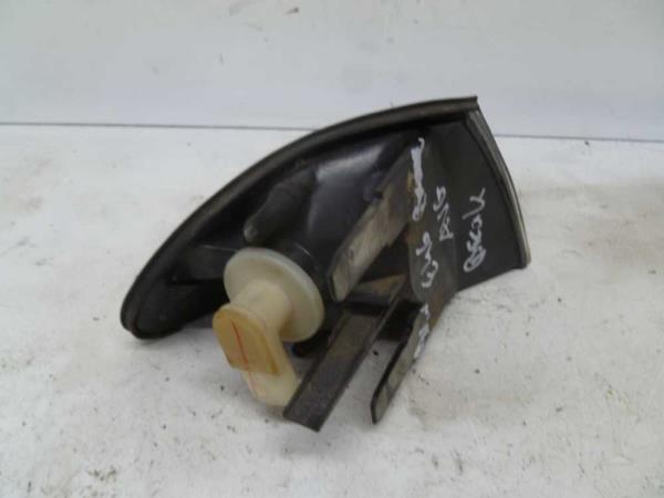 CLIGNOTEUR AVANT GAUCHE BMW E46 -2002 ( FUME ) - Vue 2